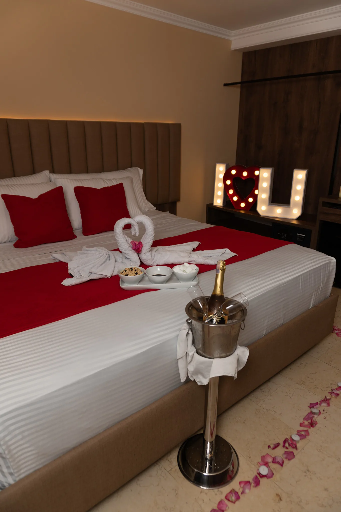 Habitacion romantica completa